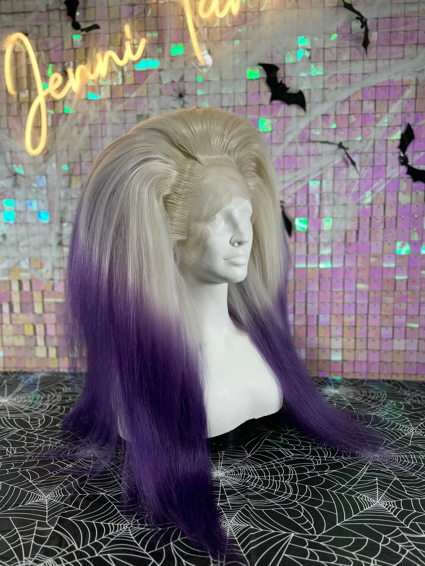 Sculpted blowout in Platinum/Purple Ombré